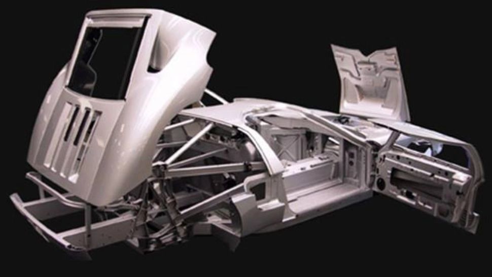 Inginer român de la Mercedes explică de ce mașinile moderne nu mai "țin'' ca pe vremuri