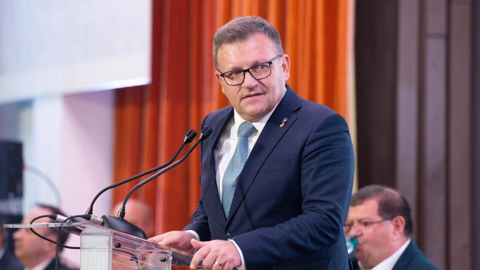 Marius Budăi, atac la USR de la tribuna Parlamentului: „Aţi avut un PNRR scris la secret”