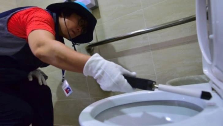 Lucruri pe care n-ar trebui să le arunci niciodată în toaletă