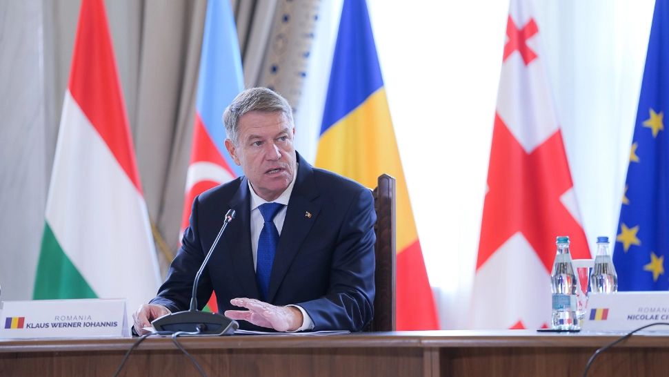 Klaus Iohannis, despre Acordul semnat la București: E un cadou pe termen lung. E bine să ne gândim mai cu curaj la energia verde