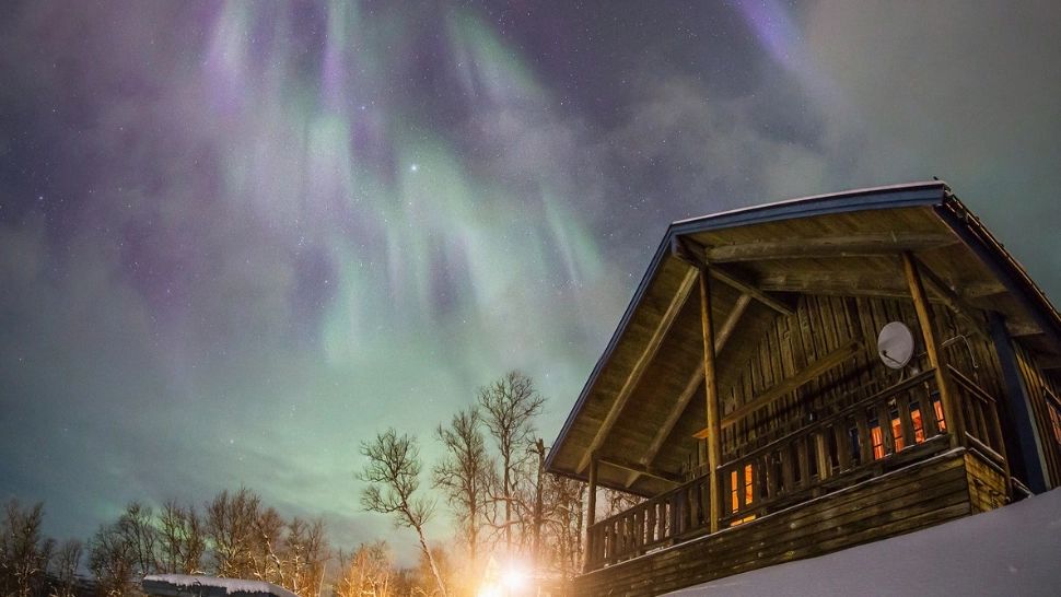 Țeapa "CABANA" face din nou victime. Atenție când plătiți pentru construcția unei căsuțe de vis