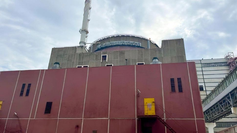 Alertă în Ucraina. O dronă rusească a zburat pe deasupra unei centrale nucleare, a anunțat Kievul