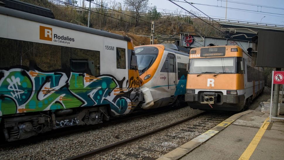 Coliziune între două trenuri de pasageri, în Spania: 75 de pasageri au fost răniți