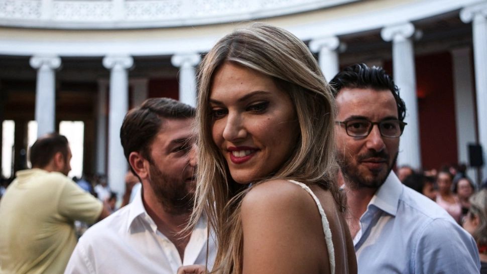 QATARGATE - Parlamentul European ridică imunitatea a doi eurodeputaţi în mega ancheta de corupţie