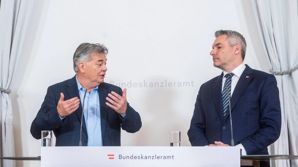 Karl Nehammer, pus la punct, din nou - Vicecancelarul Austriei îi cere ca România să intre în Schengen în prima jumătate din 2023