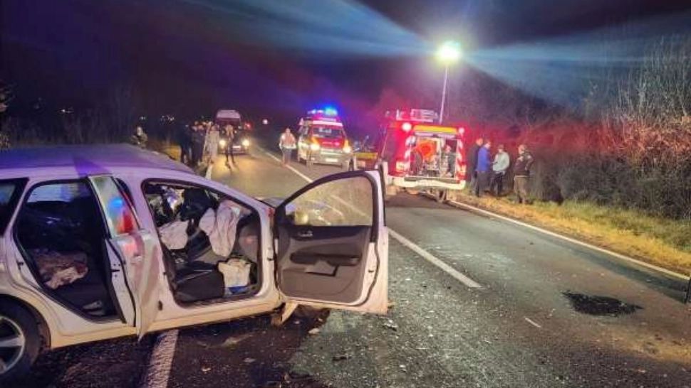 Accident TERIBIL în județul Timiș. Un bărbat de 55 de ani a murit, iar soția se află în stare gravă la spital