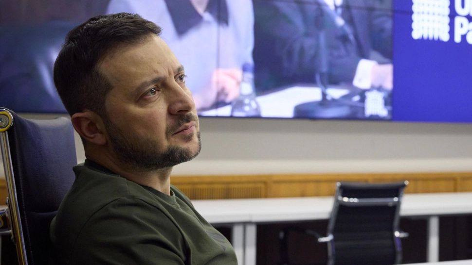 Zelenski a reacționat vehement după ce Ucraina a fost acuzată de tentativă de asasinare a lui Putin: „Îl lăsăm justiţiei”