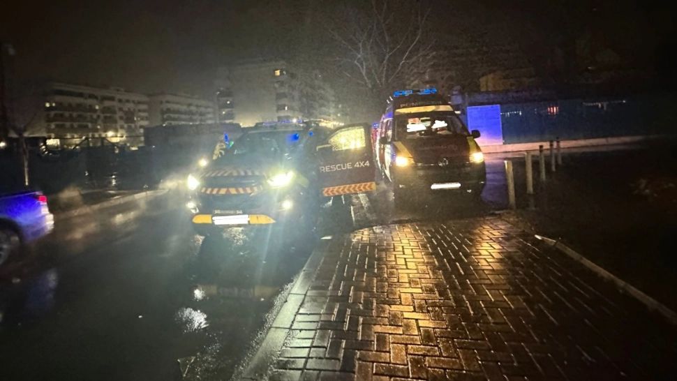 O gravidă a fost lovită grav de o mașină pe o trecerea de pietoni din Capitală! Șoferul a fugit de la locul accidentului