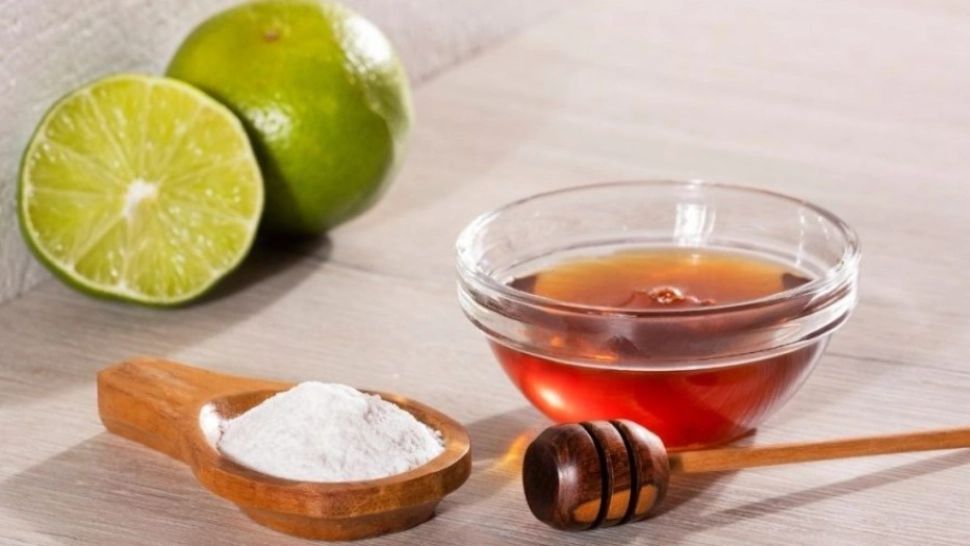 Masca de față cu bicarbonat de sodiu. Îți curăță tenul ieftin și rapid, în doar câteva minute