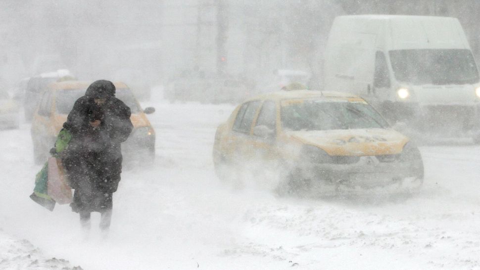 Alertă meteo - Fenomene extreme în 10 județe: Vânt puternic și ninsori - Zonele afectate