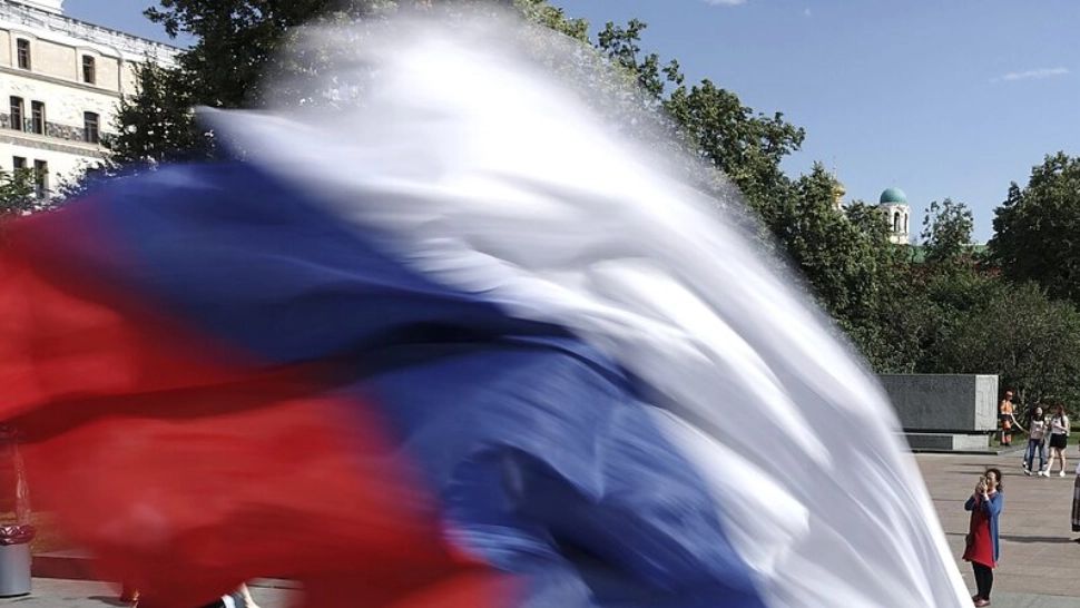 Tensiuni uriașe între Estonia și Rusia - Expulzări pe bandă rulantă pentru „rusofobie totală” 