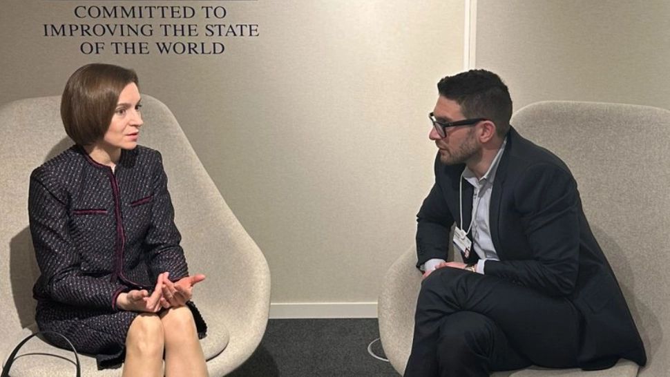 Maia Sandu s-a întâlnit cu fiul lui George Soros la Davos 