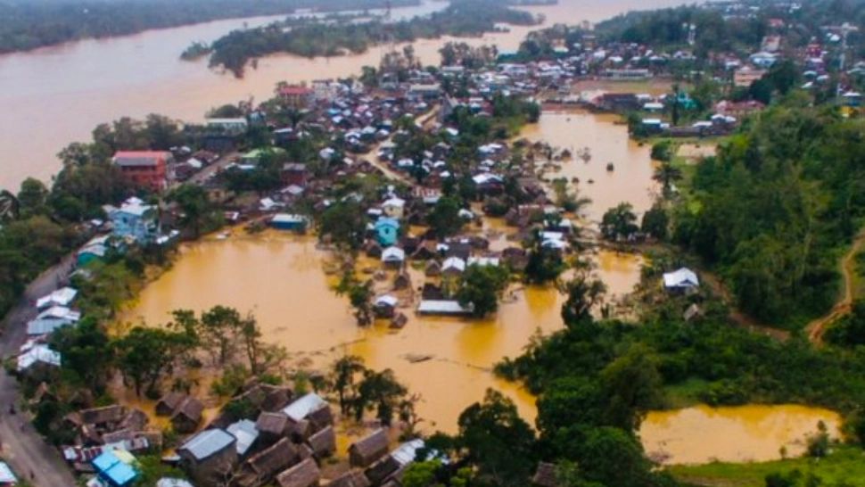 O furtună tropicală a făcut prăpăd în Madagascar. 30 de persoane au murit, 20 sunt date dispărute şi alte câteva mii au fost strămutate - FOTO