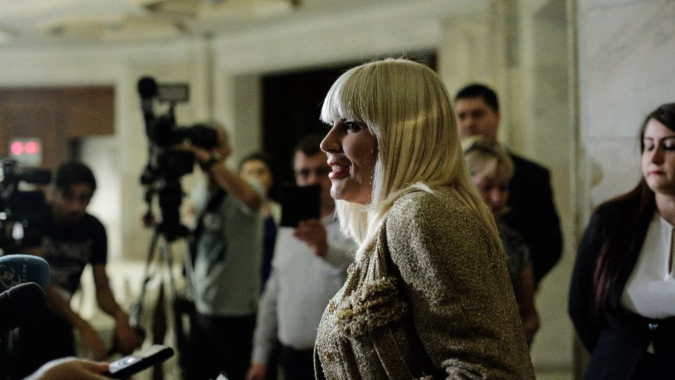 Magistrații ÎCCJ au amânat decizia asupra cererii de revizuire a pedepsei, formulată de Elena Udrea, în dosarul Gala Bute