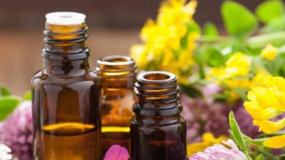 Uleiul esențial care nu trebuie să îți lipsească din casă: te scapă de răceli, reduce anxietatea și întărește sistemul imunitar