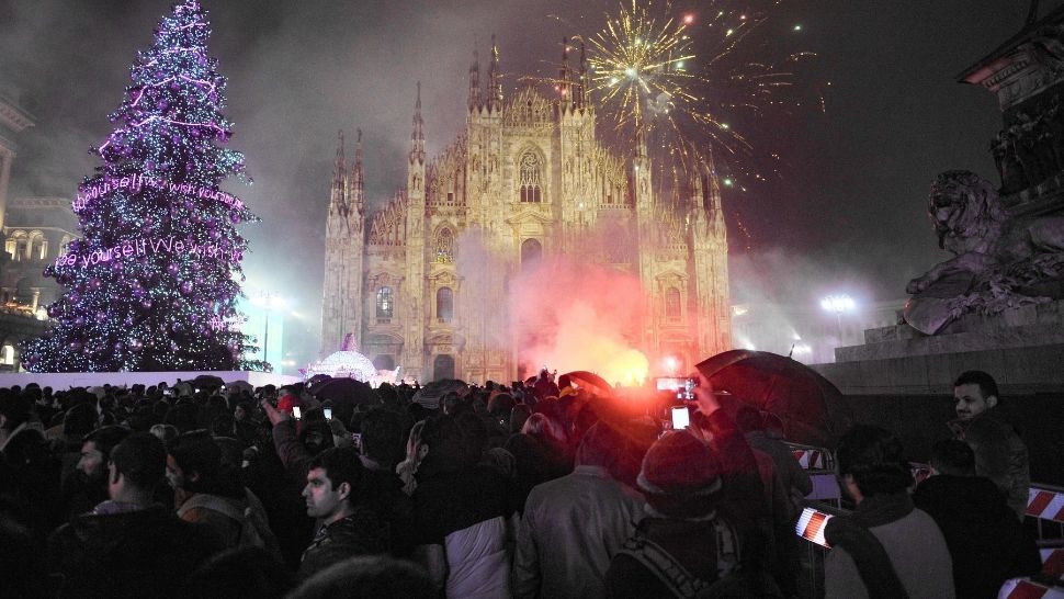 S-au înghesuit să vadă artificiile de Anul Nou și au murit sufocați. Unde s-a întâmplat tragedia