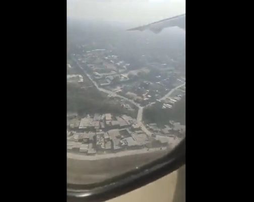 Momentul prăbușirii avionului din Nepal, transmis LIVE pe Facebook de una din victime - VIDEO