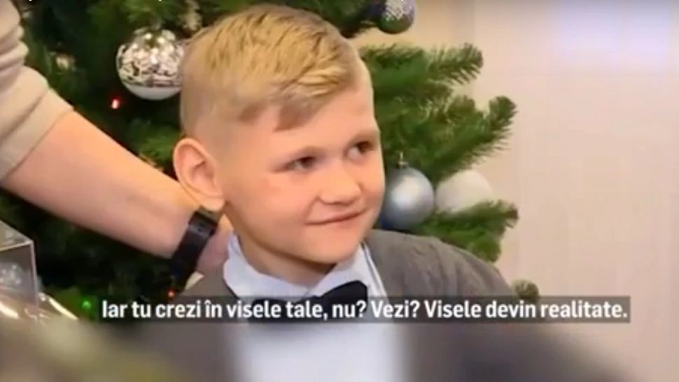 Cinism extrem: cum consolează Rusia copiii taților morți în război - Cadouri din partea Poliției