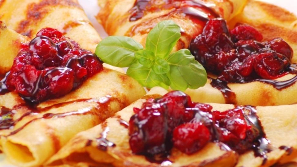 Clătite răsfățate - Cea mai simplă rețetă - Cum să iasă pufoase și fragede