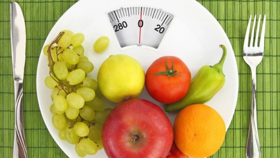 Dieta de 8 ore: mănânci orice și slăbești până la 10 kilograme 