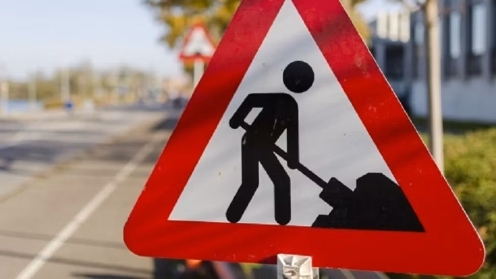 Restricții de circulație într-o zonă aglomerată din Capitală, în intervalul 3-5 ianuarie, din cauza unor lucrări de reabilitare