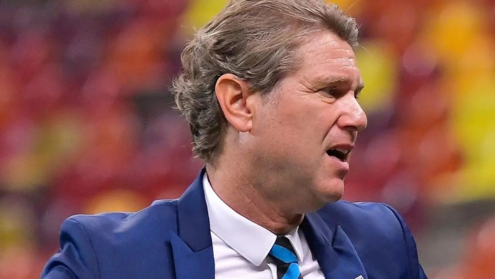 Florin Răducioiu pune paie pe foc în cazul morții lui Vialli: Tot timpul făceam perfuzii cu un lichid roz