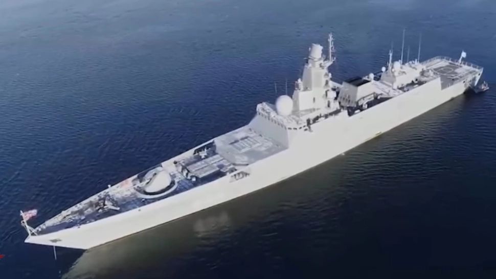 ALERTĂ de securitate fără precedent: fregata rusă Amiral Gorșkov, dotată cu rachete nucleare, se apropie de Marea Mediterană