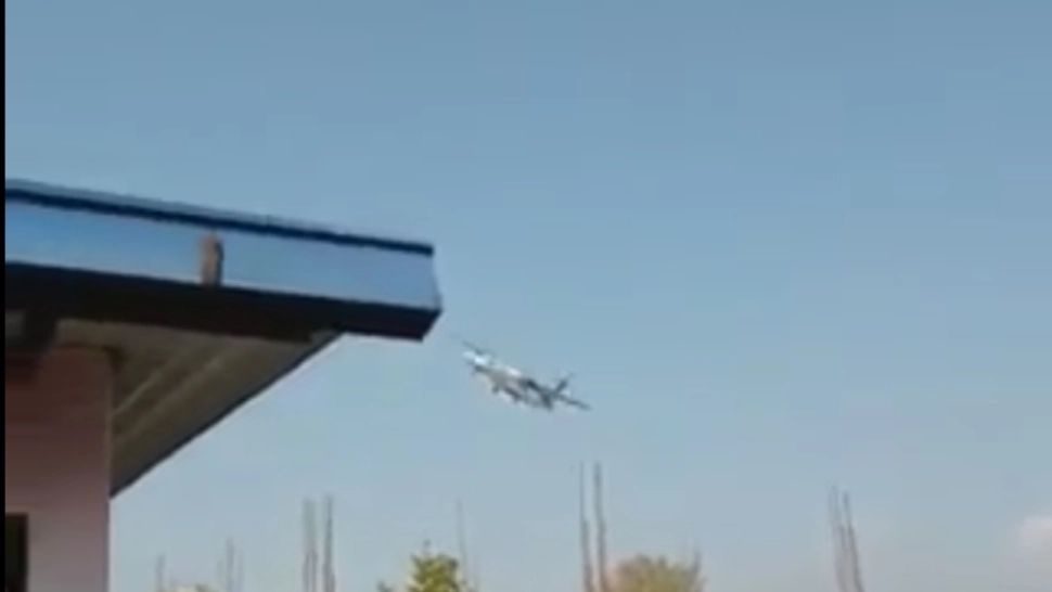 Tragedie aeriană în Nepal. Toate cele 72 de persoane aflate la bord au MURIT. Momentul în care avionul se prăbușește - VIDEO