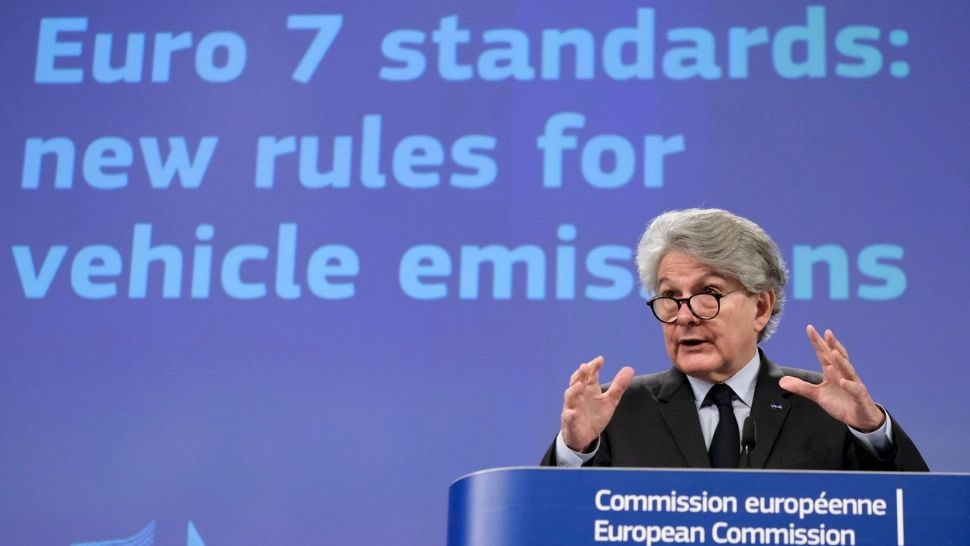 Autoturismele s-ar putea scumpi cu 2.000 de euro. Schimbarea europeană care bulversează piața auto