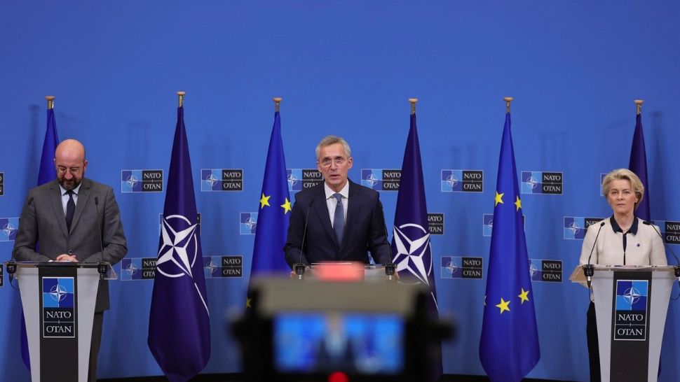 Zi istorică la Bruxelles! Cooperarea dintre NATO și UE trece la un al nivel: DOCUMENT CRUCIAL semnat de Jens Stoltenberg, Charles Michel şi Ursula von der Leyen - VIDEO