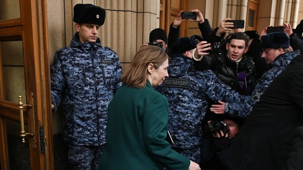 Noua ambasadoare a SUA la Moscova, huiduită în timp ce intra în Ministerul rus de Externe - VIDEO