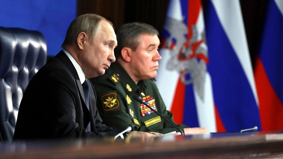Mutarea începutului de an, pentru Rusia. Putin îl trimite pe șeful Statului Major să coordoneze trupele din Ucraina