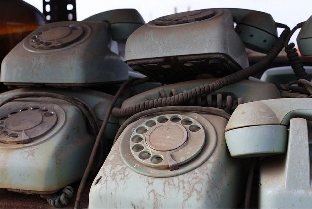 Reţeaua de telefonie fixă a Spitalului Judeţean Brăila, distrusă după ce cablurile de telecomunicaţii au fost furate