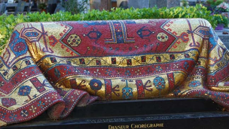 Așa MORMÂNT mai rar. Cum a fost îngropat unul dintre cei mai mari balerini 