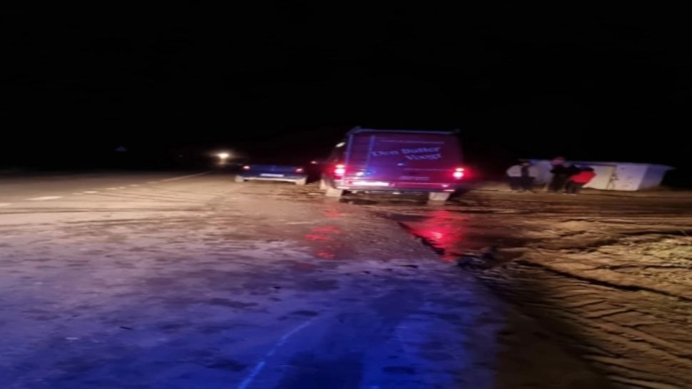 Un adolescent de 17 ani a murit după ce a fost lovit de un microbuz, în jud. Vaslui