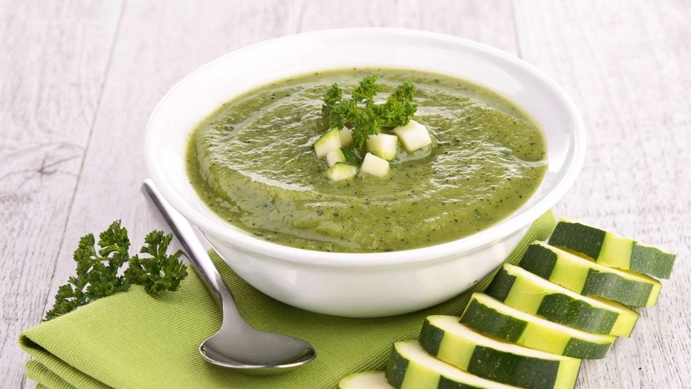 Supa care te ajută detoxifiezi organismul și să scapi de kilogramele nedorite
