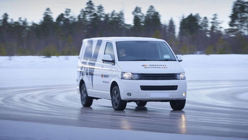 Când sunt anvelopele all-season alegerea potrivită (P)