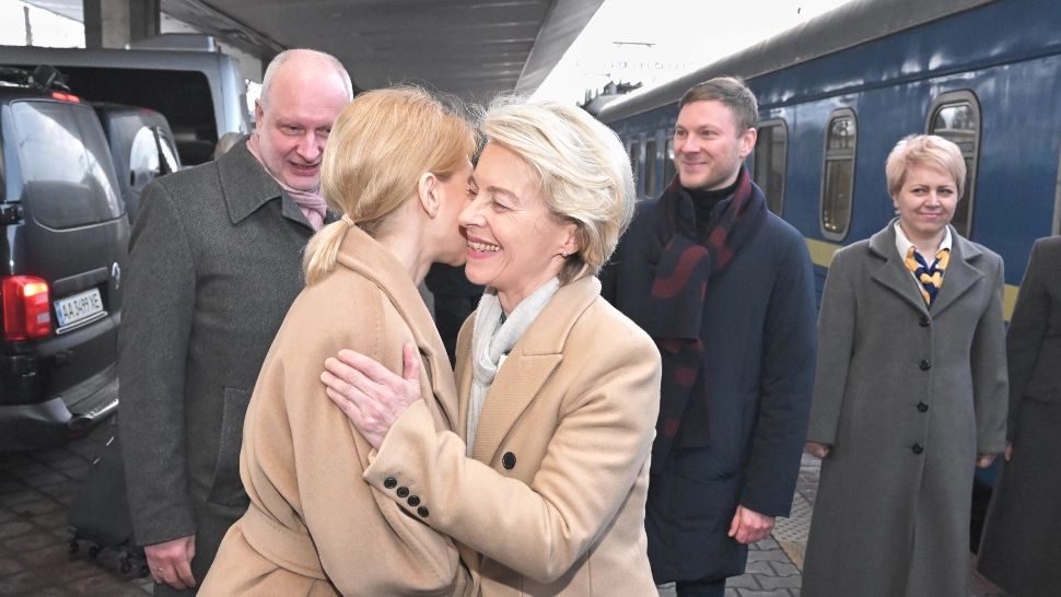 Azi începe summitul Uniunea Europeană – Ucraina. Ce i se pregătește lui Putin?