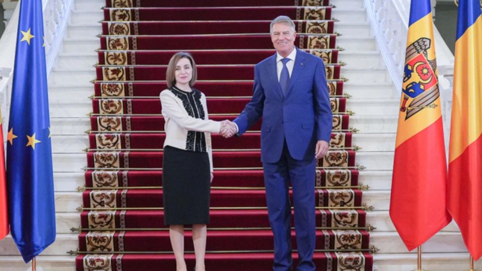 Klaus Iohannis, discuție cu Maia Sandu: „România susține ferm deschiderea negocierilor de aderare la UE ale Republicii Moldova”