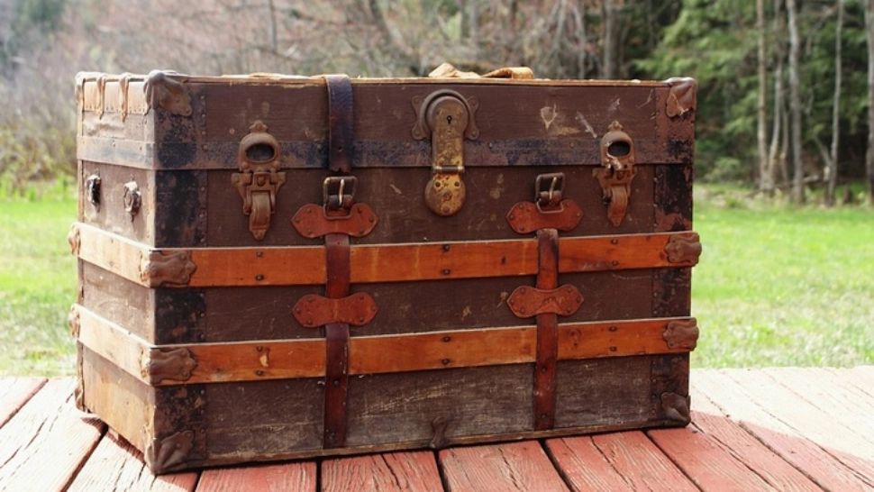 Au găsit un cufăr vechi de 400 de ani, scufundat. L-au deschis, au amuțit - ce era înăuntru 