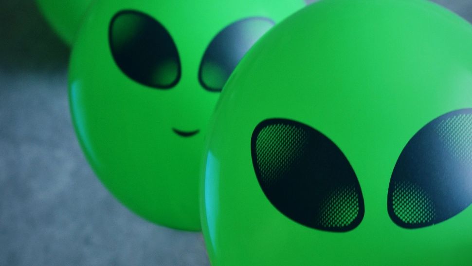 Armata SUA, cu ochii pe extratereștri! Oficialii militari nu exclud ipoteza ca ”micii oameni verzi” să se afle în spatele obiectului zburător recent doborât