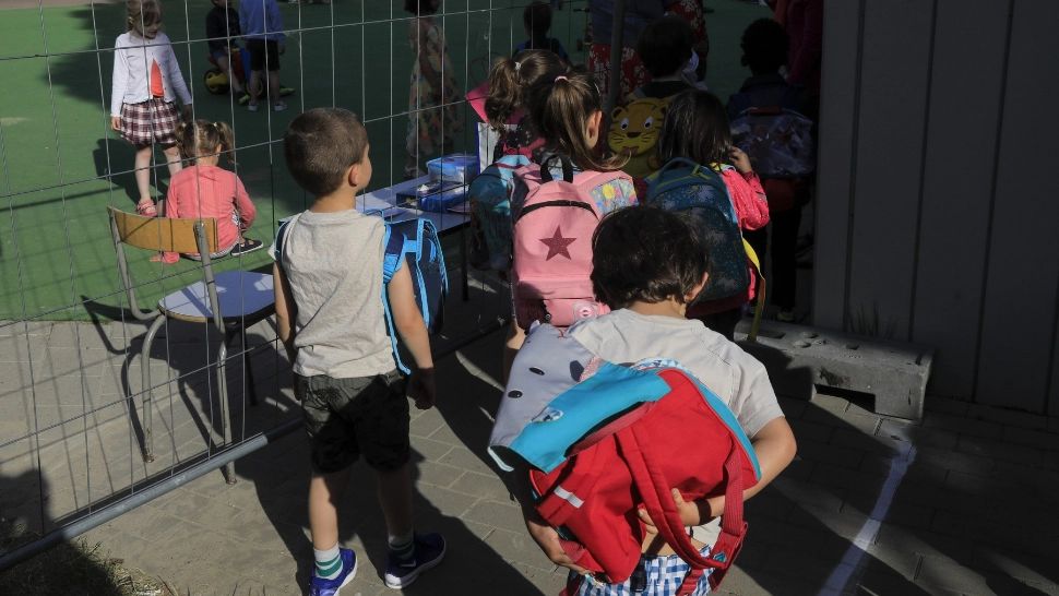 Mai mulți părinți s-au revoltat din cauza copiilor ucraineni înscriși la o creșă de stat. Ce i-a supărat pe oameni