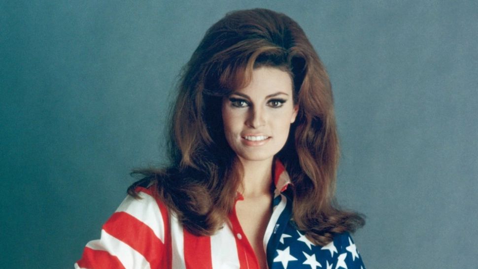 A murit actriţa Raquel Welch, un sex-simbol internaţional al anilor 60-70! Doliu uriaș