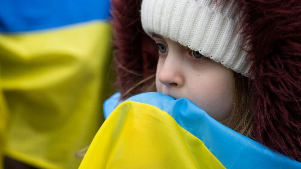 Peste 900 de ore, timpul mediu petrecut în buncăre de copiii din Ucraina! Realitatea șocantă din țara vecină: cum trăiesc copiii întunericului