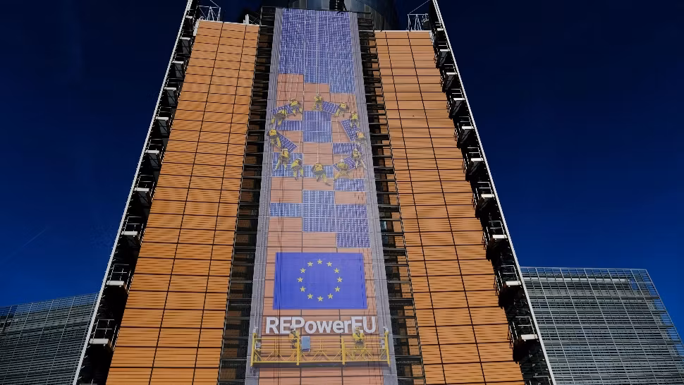 Bani UE pentru energie regenerabilă. România are de luat pentru energie verde aproape 1,4 miliarde de euro