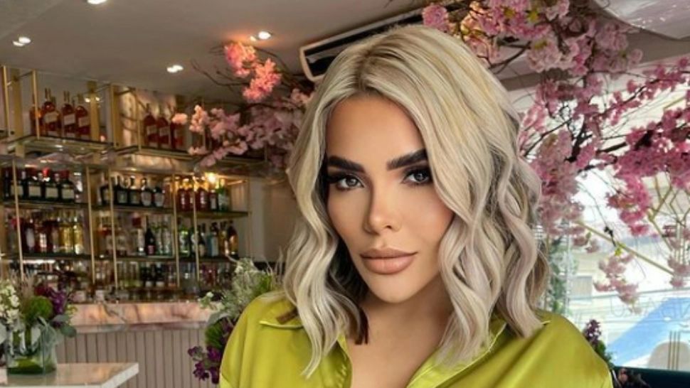 O femeie celebră pe site-urile pentru adulți a ajuns primăriță - Și-a finanțat campania din banii pentru poze sexi