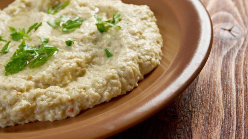 Salată de vinete de post cu ardei kapia. Rețeta simplă, ideală pentru post