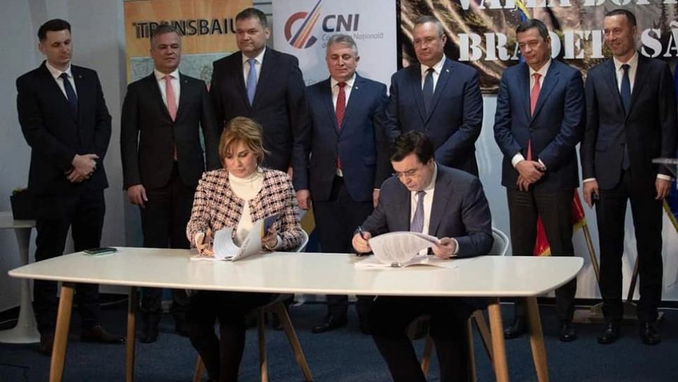 "Eșecul autostrăzii Comarnic-Brașov are Grindeanu/PSD scris mare pe el" - un fost ministru pune tunurile pe șeful de la Transporturi