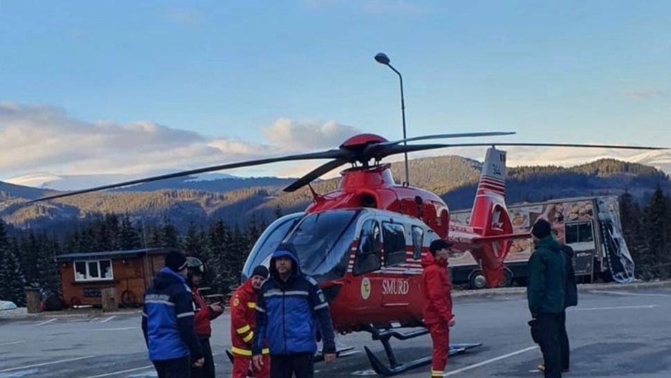 Accident grav pe pârtia Transalpina: Un copil de 8 ani, lovit la cap, preluat de elicopterul SMURD - VIDEO