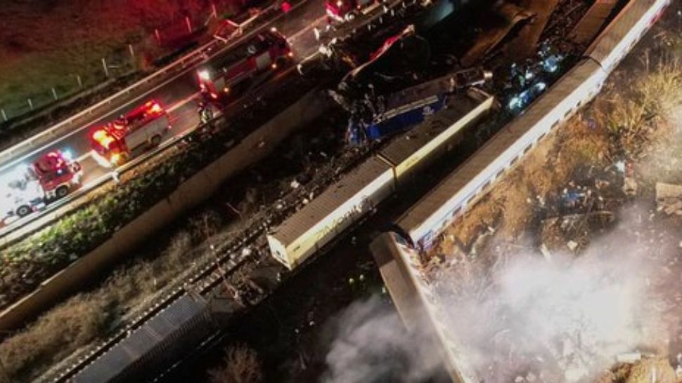 CORUPȚIA, cauza tragediei din Grecia. Acuzații grave ale feroviarilor - Cum se putea evita accidentul devastator